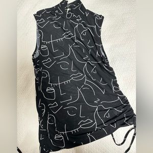 Abstract Print Mesh Top